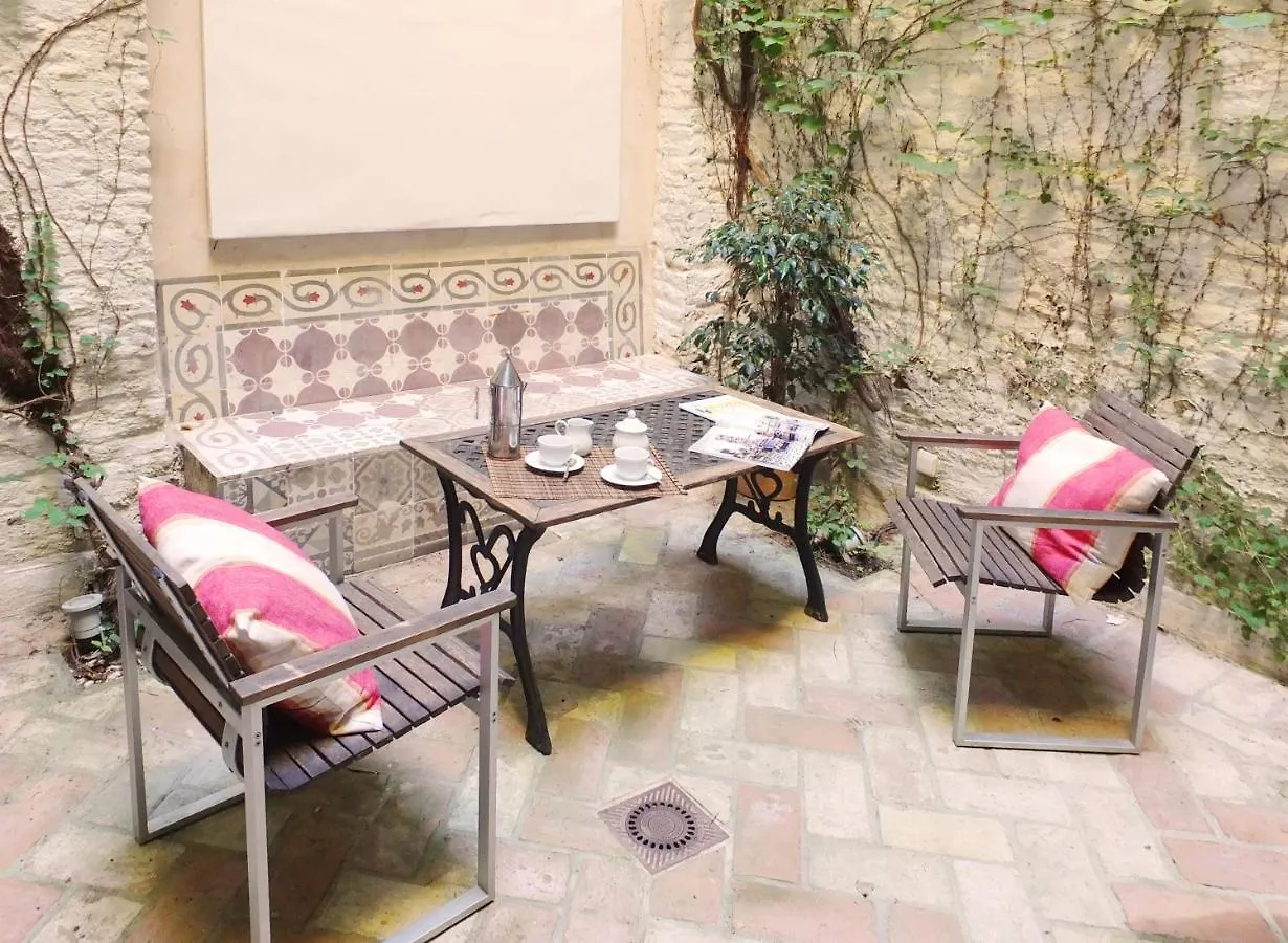 Architecture & Design Home In Triana Seville Spain