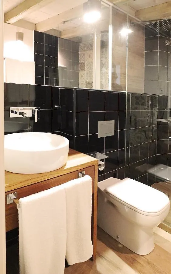 Architecture & Design Home In Triana Seville