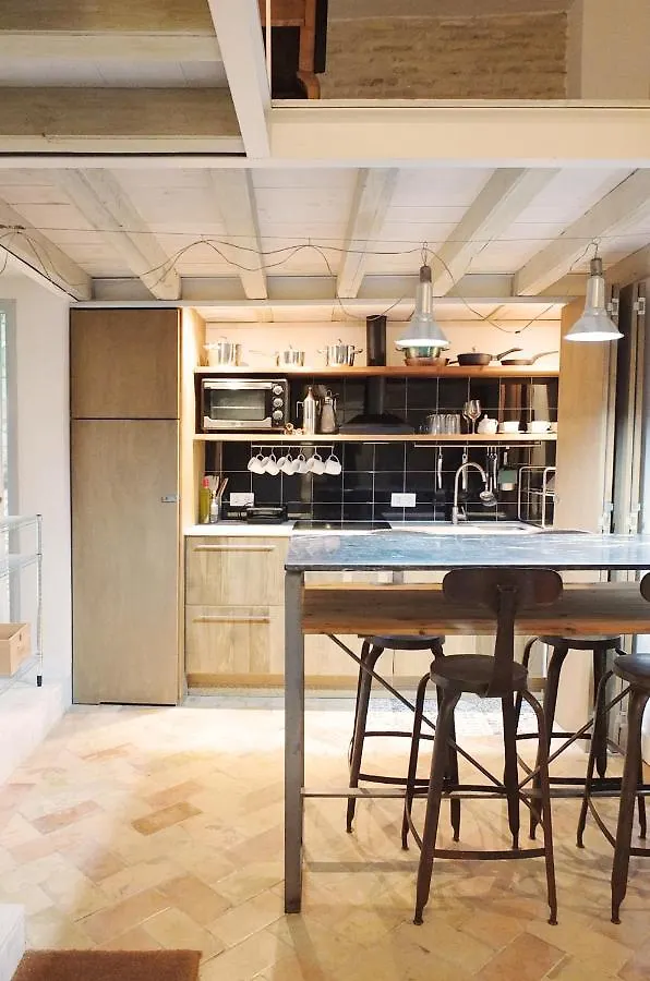 Architecture & Design Home In Triana Seville Apartment